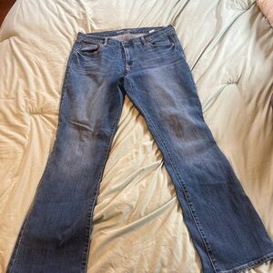 Old navy curvy profile mid rise women’s jeans size 16